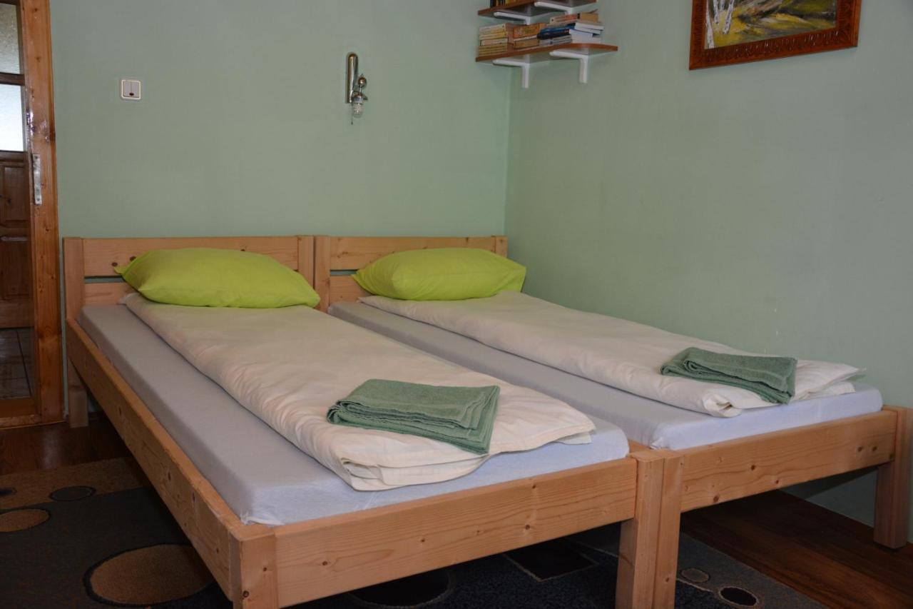 Casa Verde Hotel Rîu de Mori Екстериор снимка