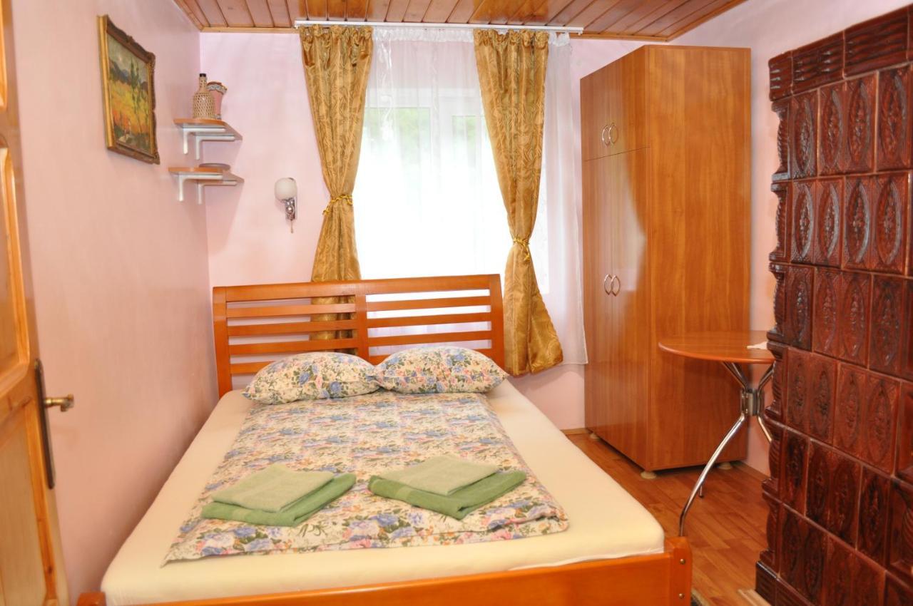 Casa Verde Hotel Rîu de Mori Екстериор снимка