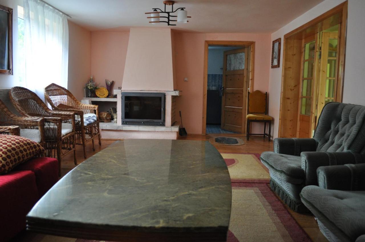 Casa Verde Hotel Rîu de Mori Екстериор снимка