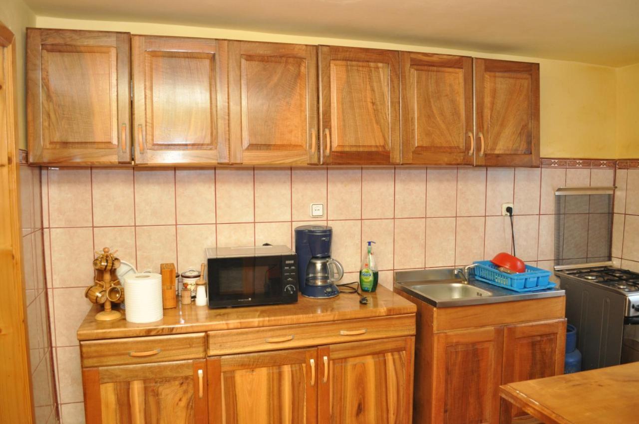 Casa Verde Hotel Rîu de Mori Екстериор снимка